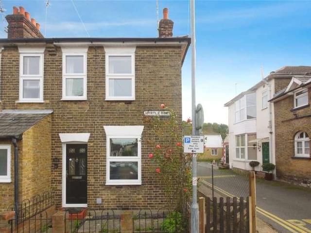 2 bed house for sale