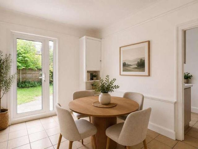 2 bed house for sale
