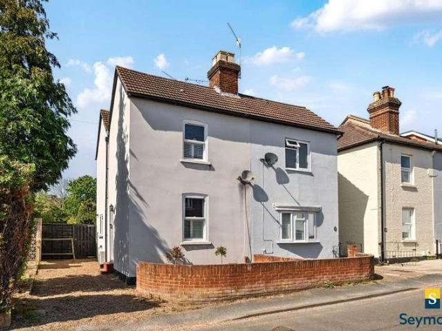 2 bed house for sale