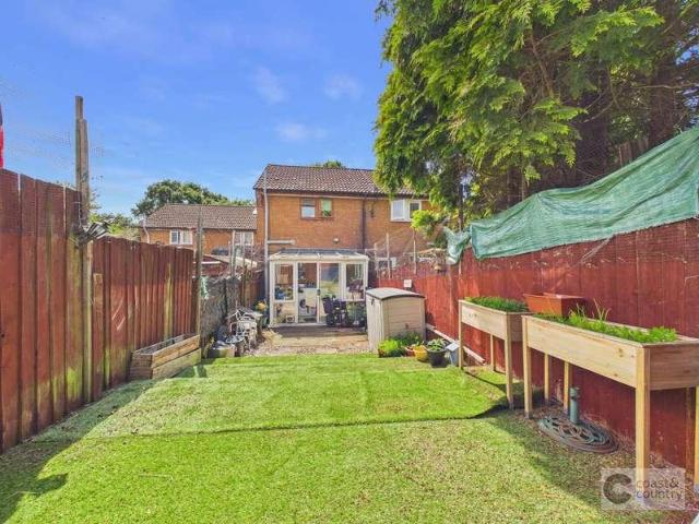 2 bed house for sale