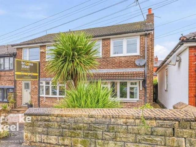 2 bed house for sale