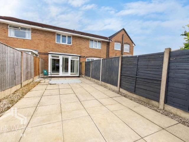 2 bed house for sale
