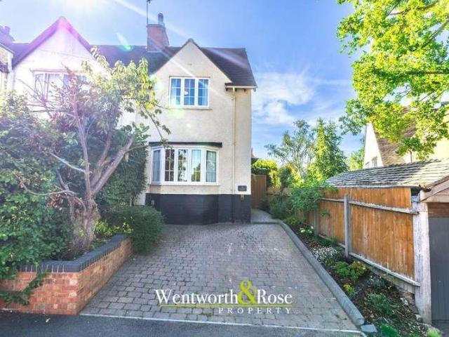 2 bed house for sale