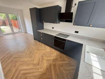 2 bed house for sale