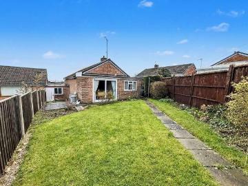 2 bed house for sale