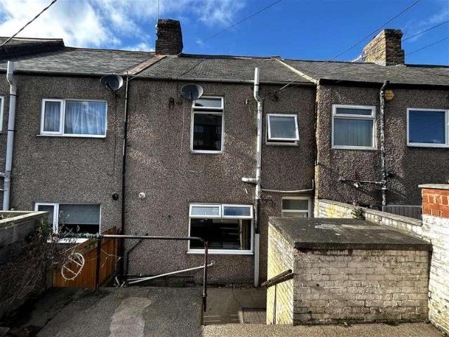 2 bed house for sale