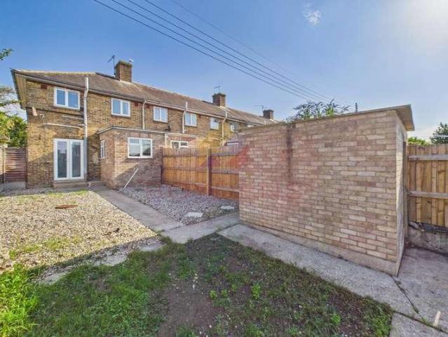2 bed house for sale