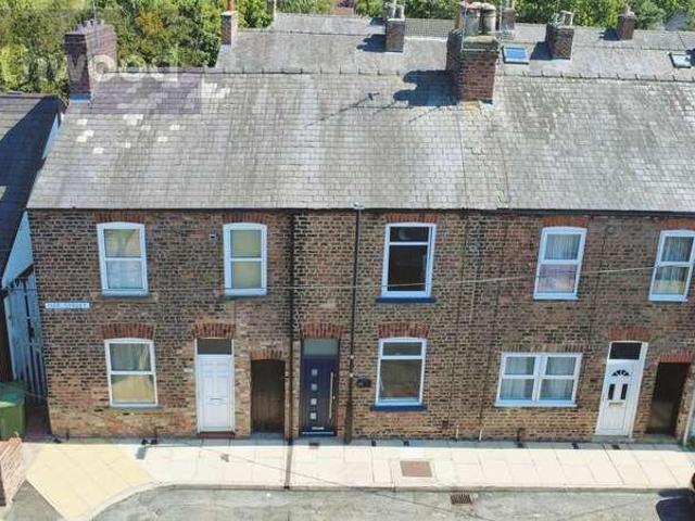 2 bed house for sale