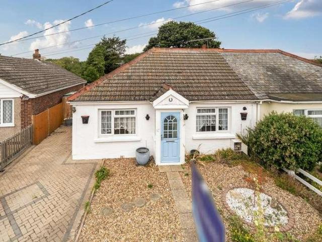 2 bed house for sale