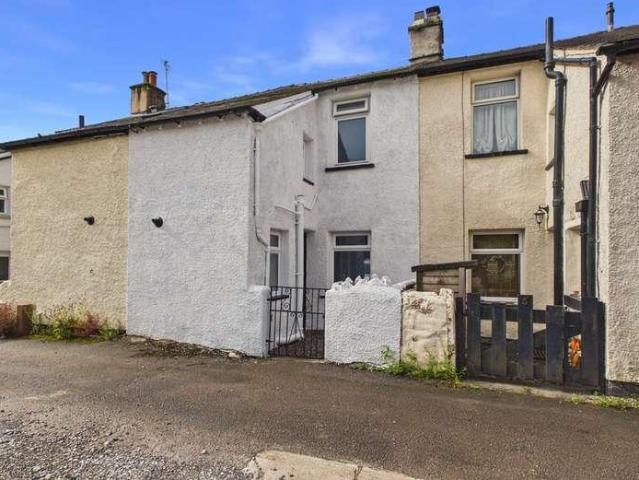 2 bed house for sale