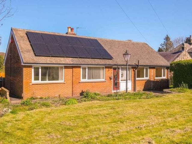 2 bed house for sale
