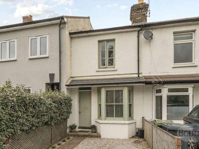2 bed house for sale