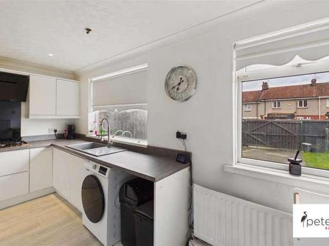 2 bed house for sale