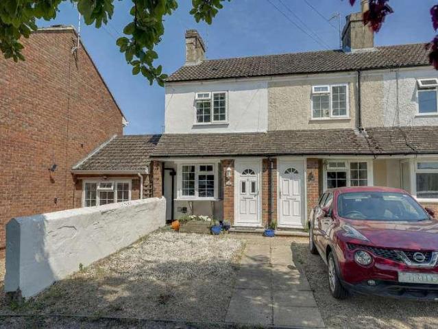 2 bed house for sale