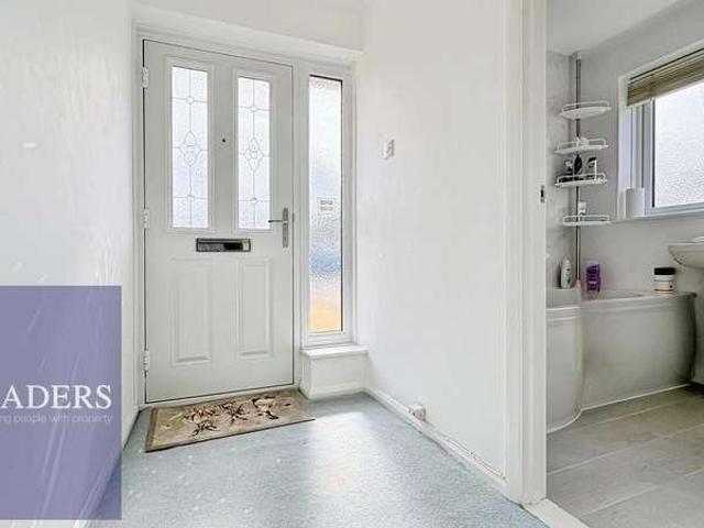 2 bed house for sale