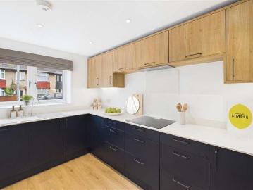 2 bed house for sale