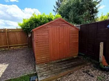 2 bed house for sale
