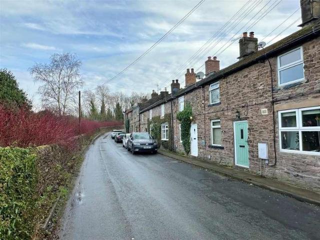 2 bed house for sale