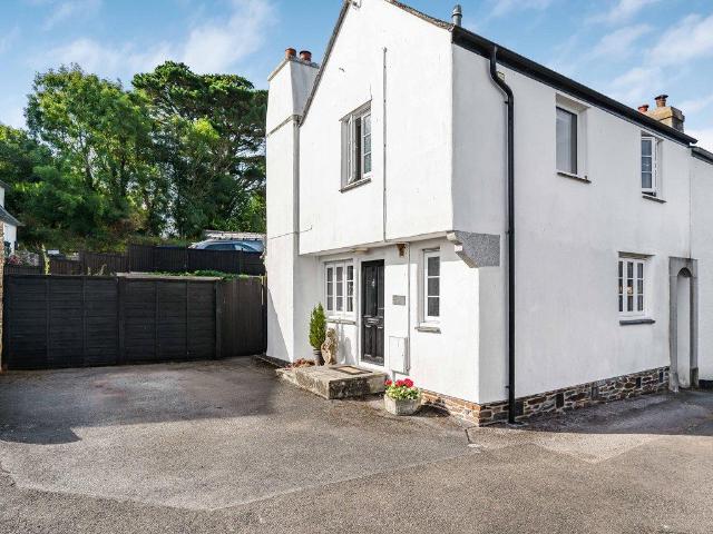 2 bed house for sale