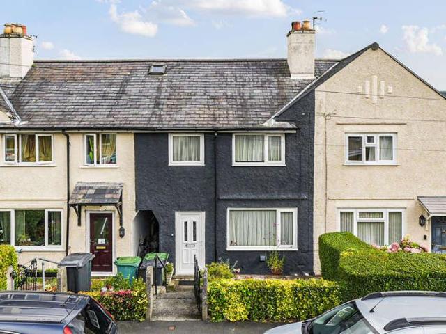 2 bed house for sale