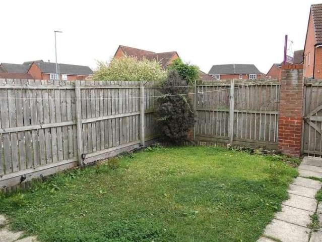 2 bed house for sale
