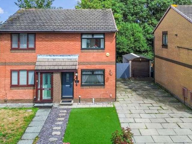 2 bed house for sale