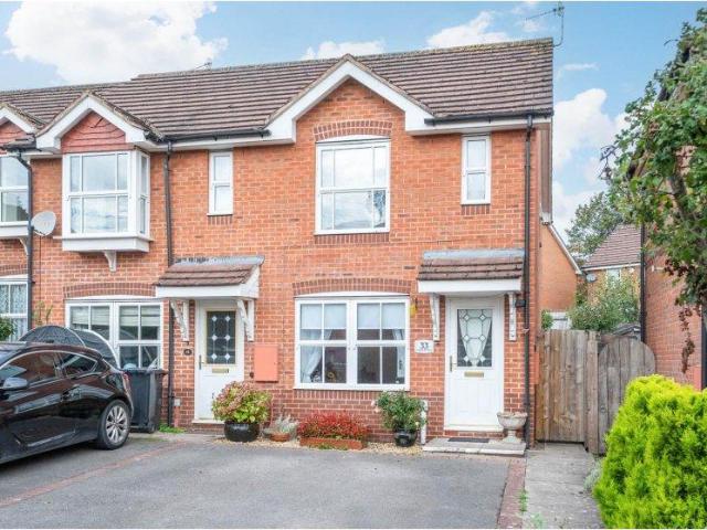2 bed house for sale