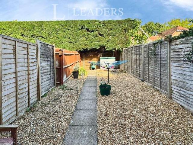 2 bed house for sale