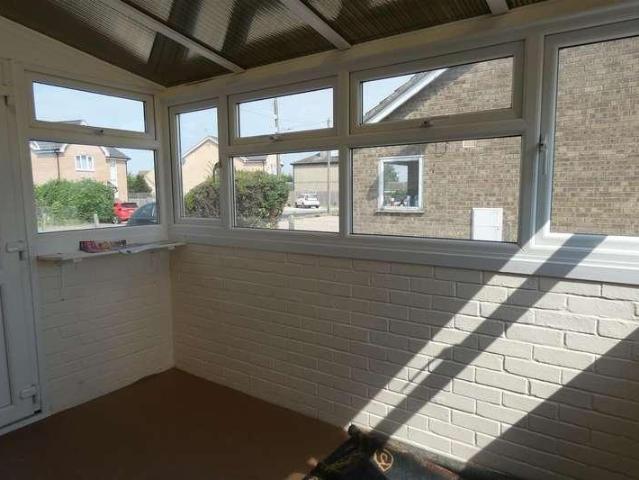2 bed house for sale