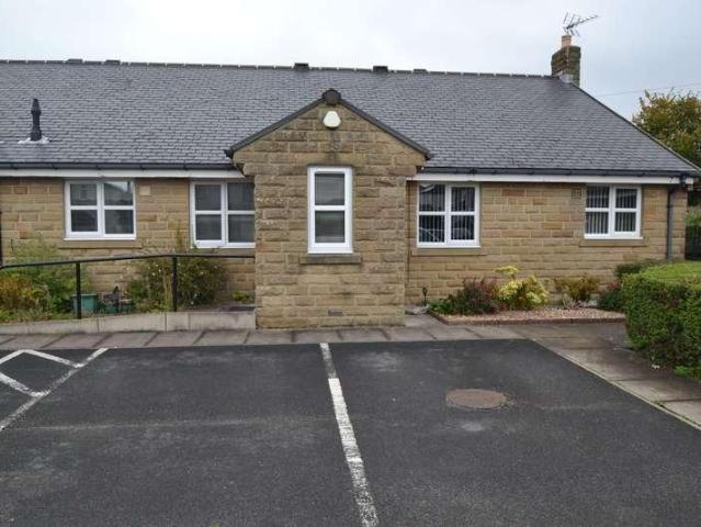 2 bed house for sale