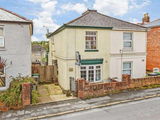 2 bed house for sale