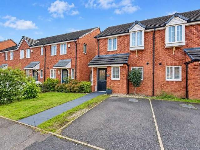 2 bed house for sale