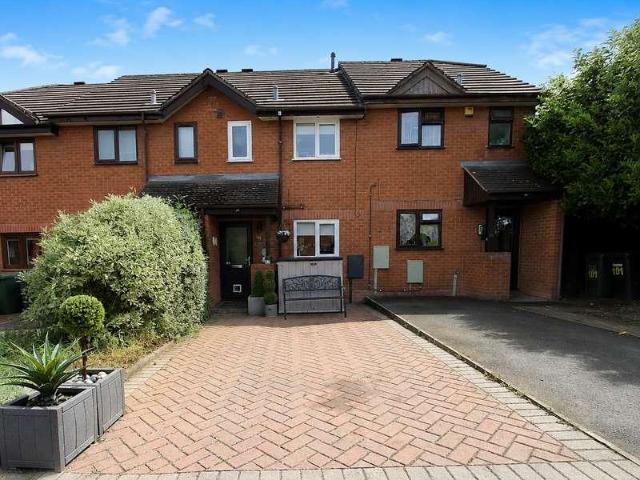 2 bed house for sale