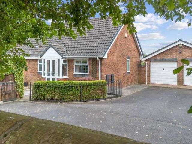 2 bed house for sale