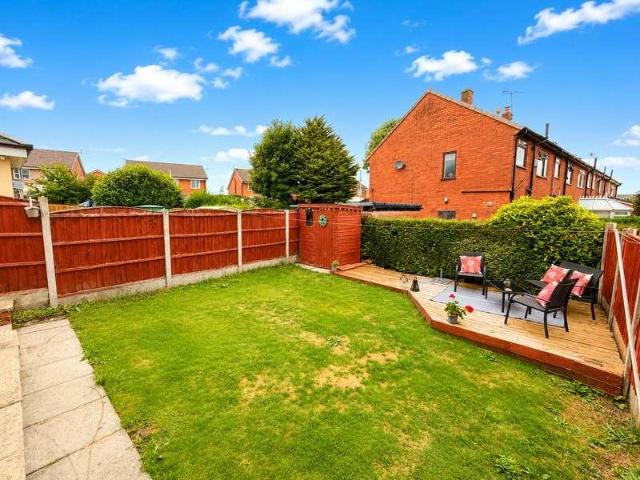 2 bed house for sale