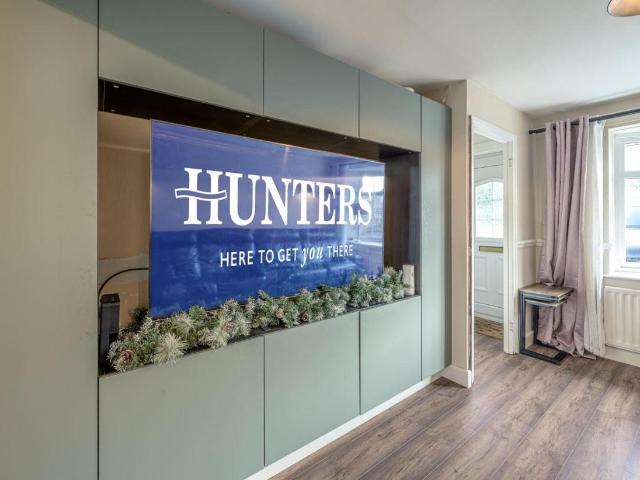 2 bed house for sale
