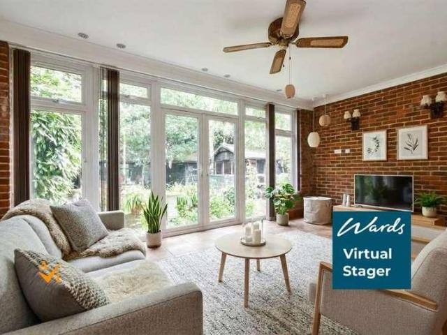 2 bed house for sale