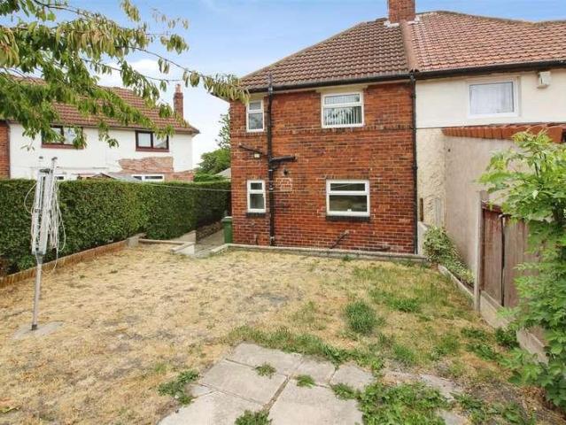 2 bed house for sale