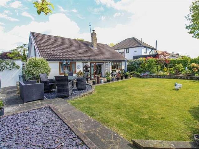 2 bed house for sale
