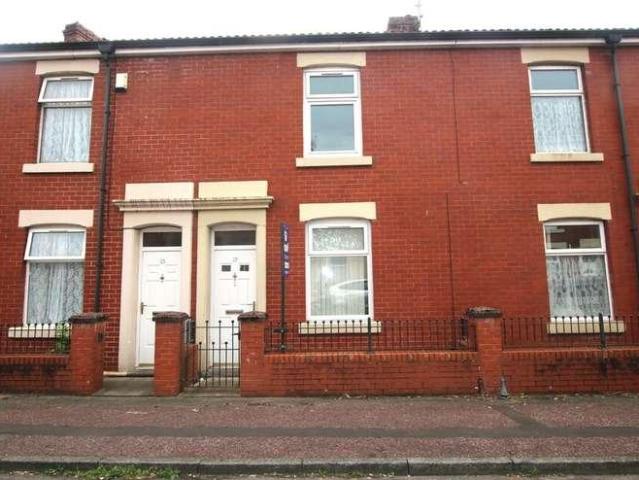 2 bed house for sale