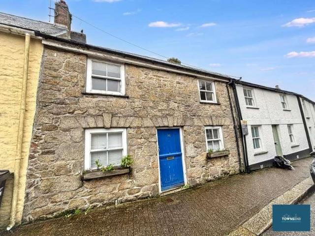 2 bed house for sale