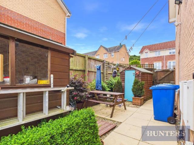 2 bed house for sale