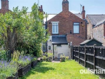2 bed house for sale