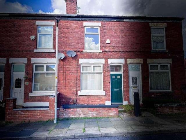 2 bed house for sale