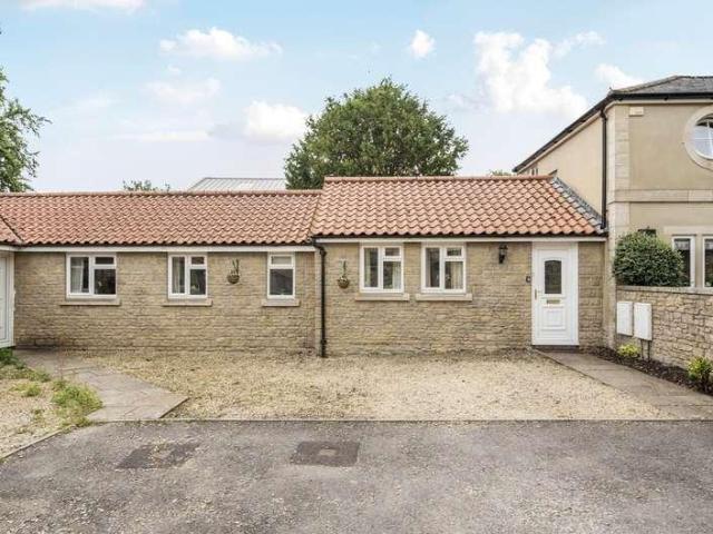 2 bed house for sale