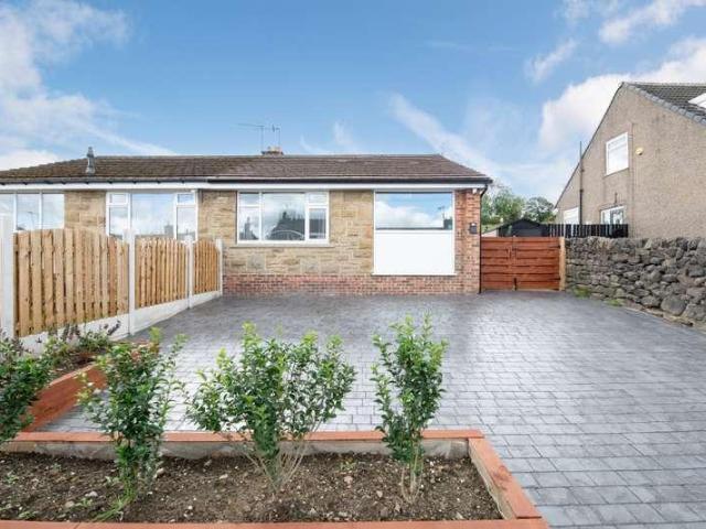 2 bed house for sale
