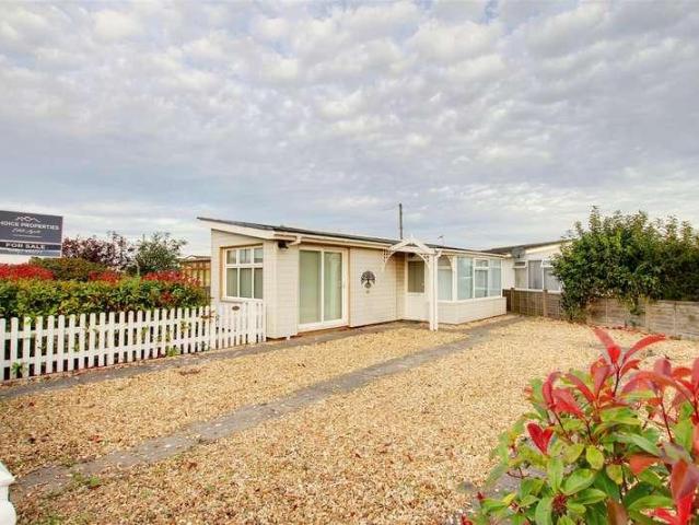 2 bed house for sale