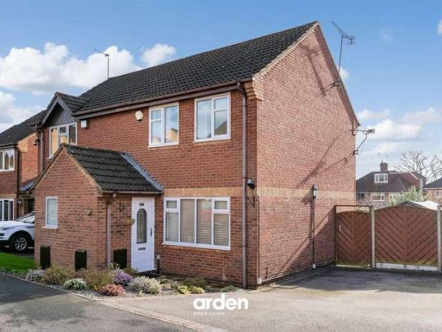 2 bed house for sale