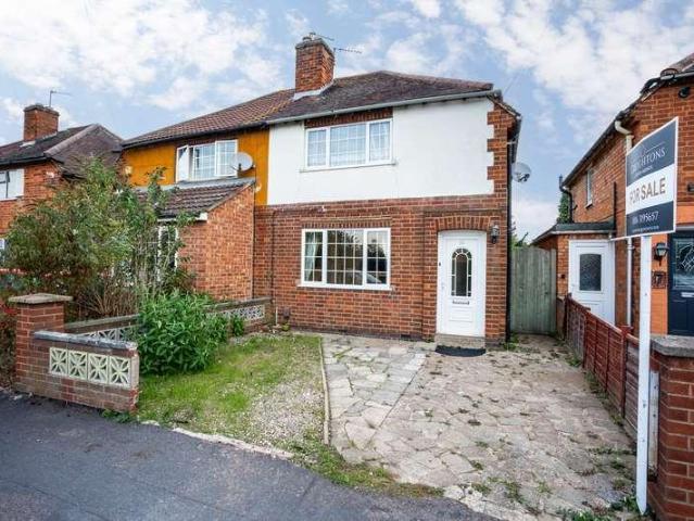 2 bed house for sale