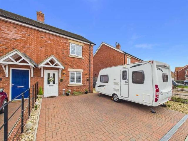 2 bed house for sale